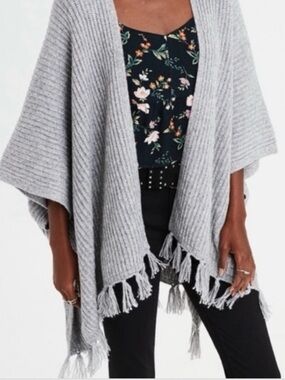 American Eagle Wrap Poncho